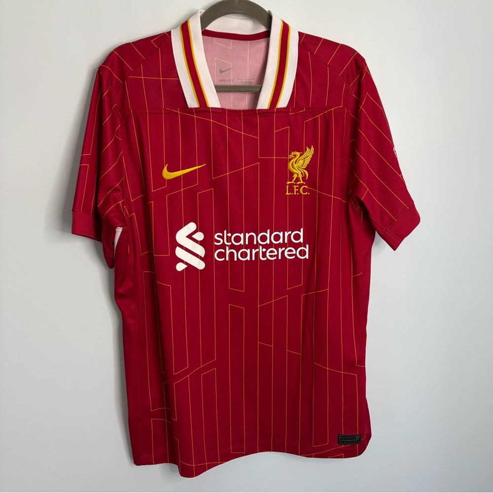 Men’s Nike Red Liverpool FC Jersey with Yellow Stripes size L